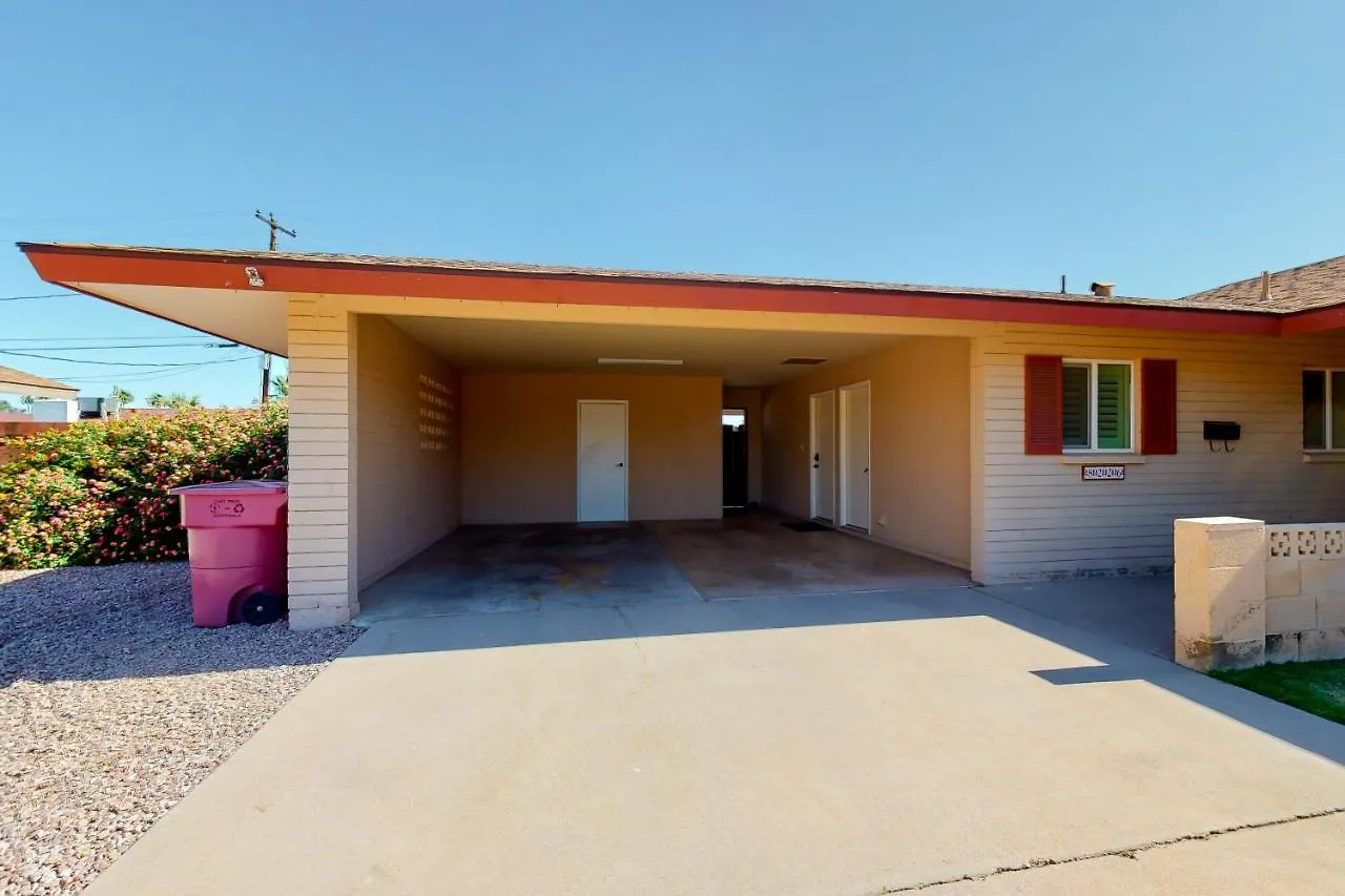 Vila Charming Retro Gem Scottsdale USA